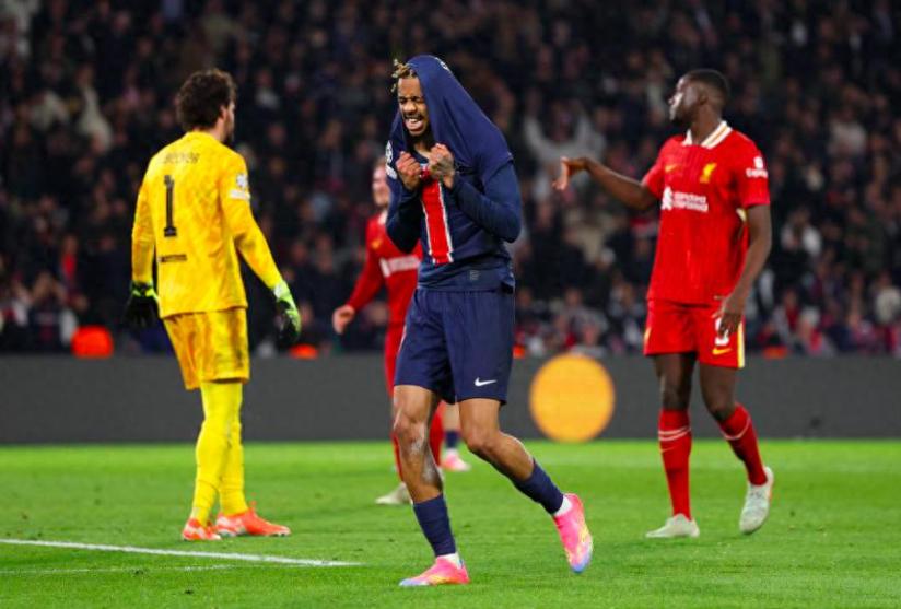 雷火电竞下载-巴萨力克热刺，C罗扑点救主西甲