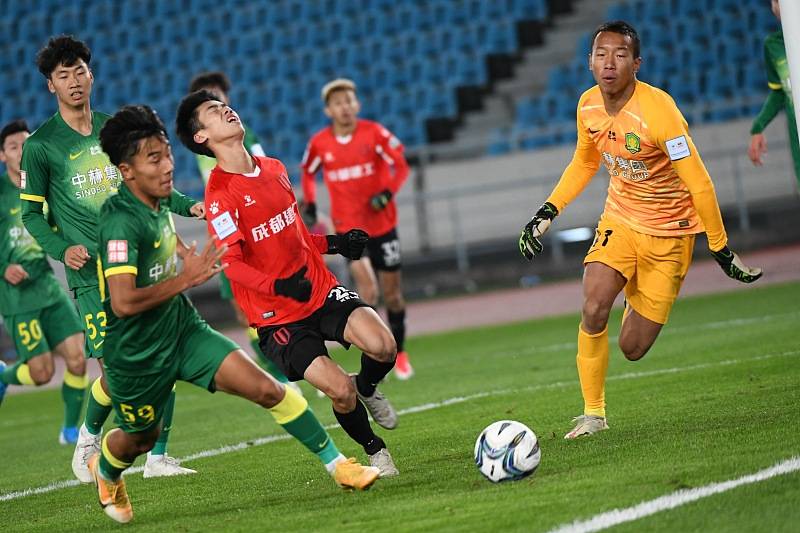 雷火电竞-费兰德斯在赛后总结表现，望赛季更进一步的简单介绍