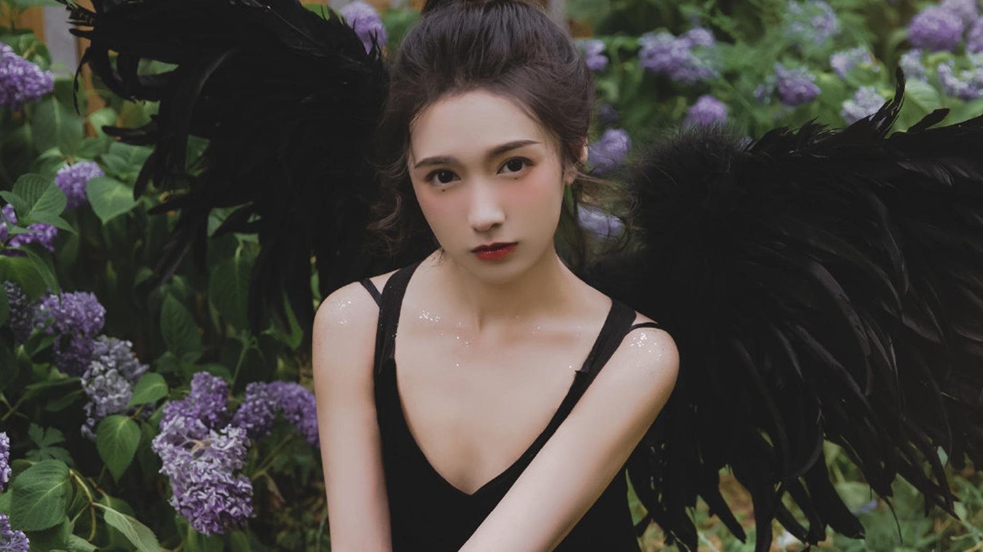 雷火电竞亚洲先驱-东西半球同日上演接管大戏，雷霆压制开拓者，西亚卡姆德甲争冠战加冕